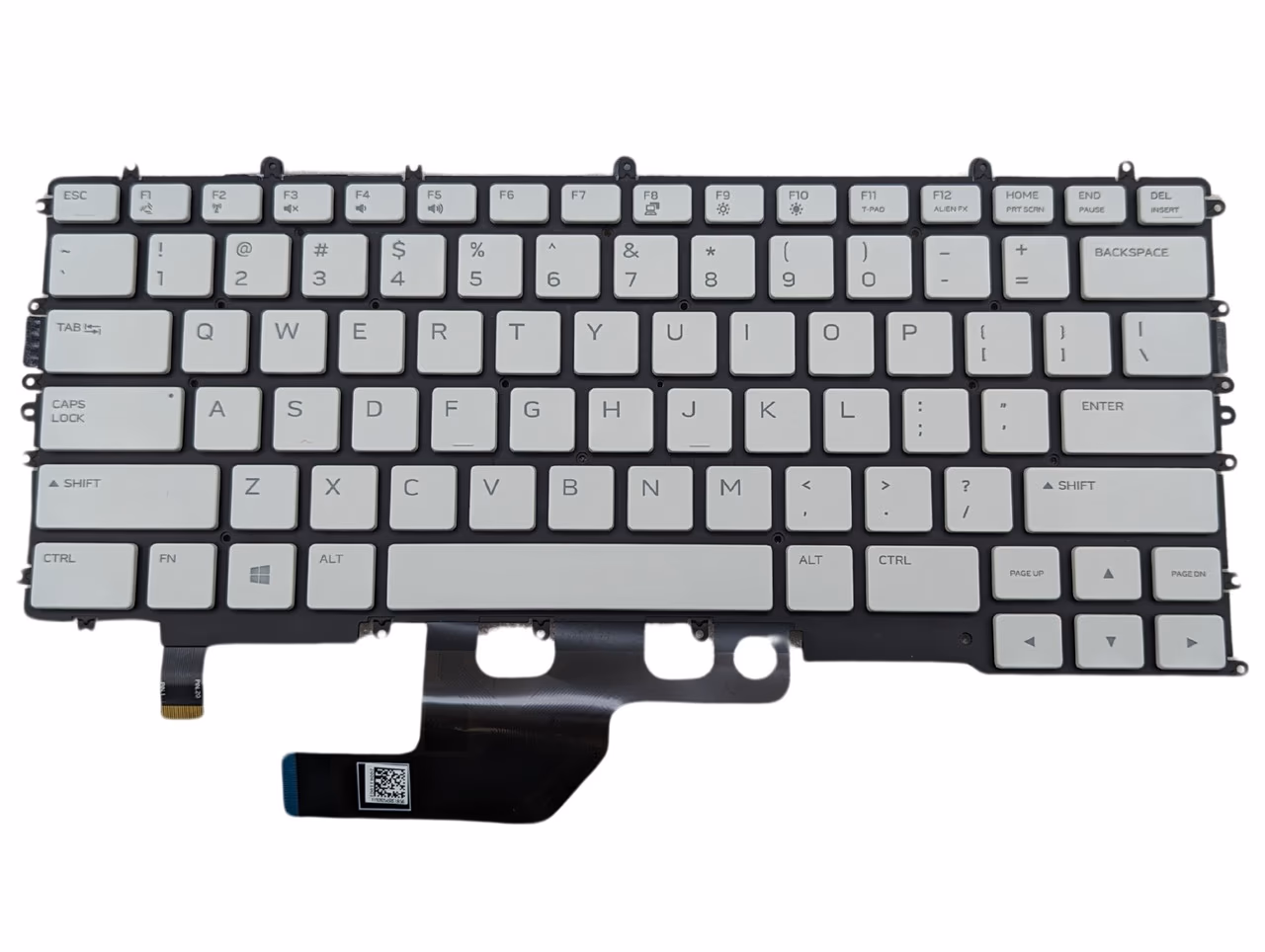 Alienware m15 R4 — ảnh chi tiết 04 Alienware m15 R4 — ảnh chi tiết 04