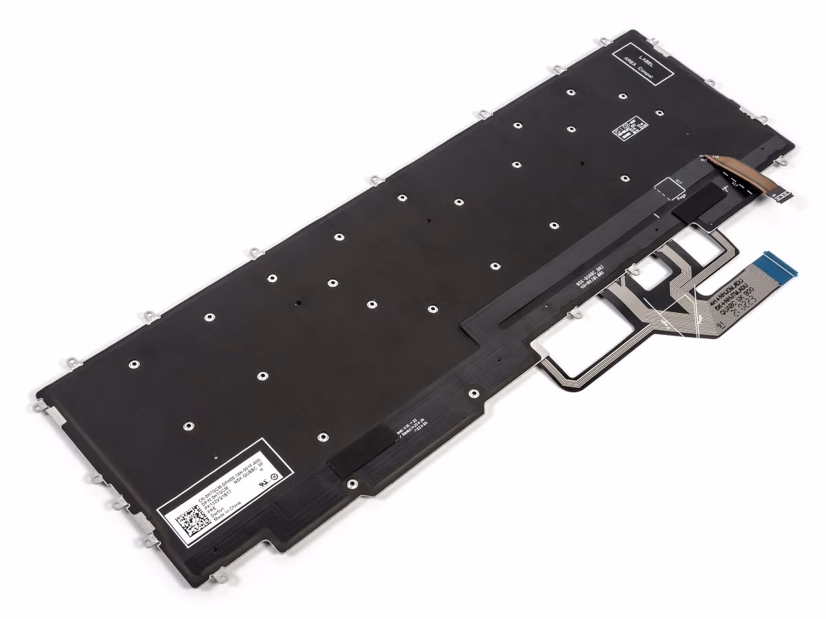 Dell Alienware m17 R4 — ảnh chi tiết 03
