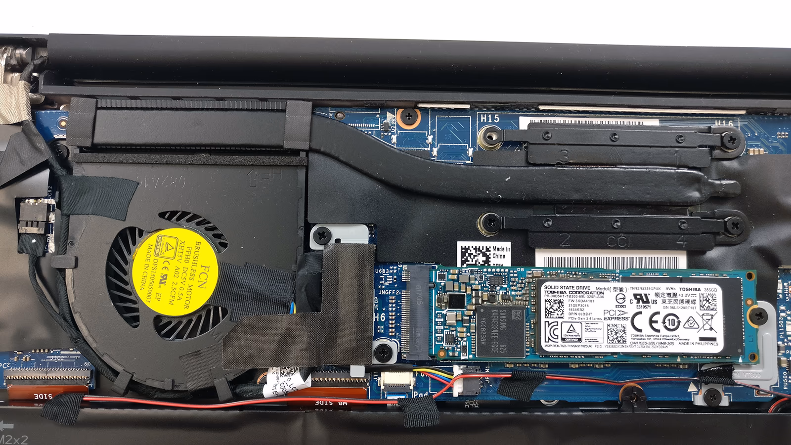Dell XPS 13 9360 — ảnh chi tiết 01