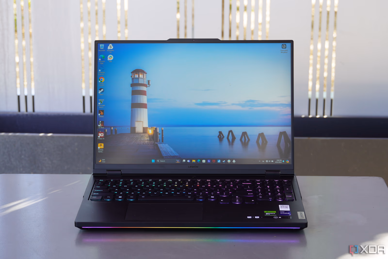 Lenovo Legion Pro 7i Gen 8 — ảnh chi tiết 03 Lenovo Legion Pro 7i Gen 8 — ảnh chi tiết 03