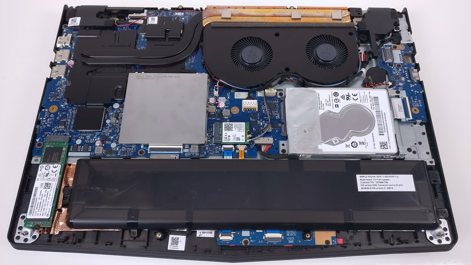 Lenovo Legion Y520 — ảnh chi tiết 02 Lenovo Legion Y520 — ảnh chi tiết 02