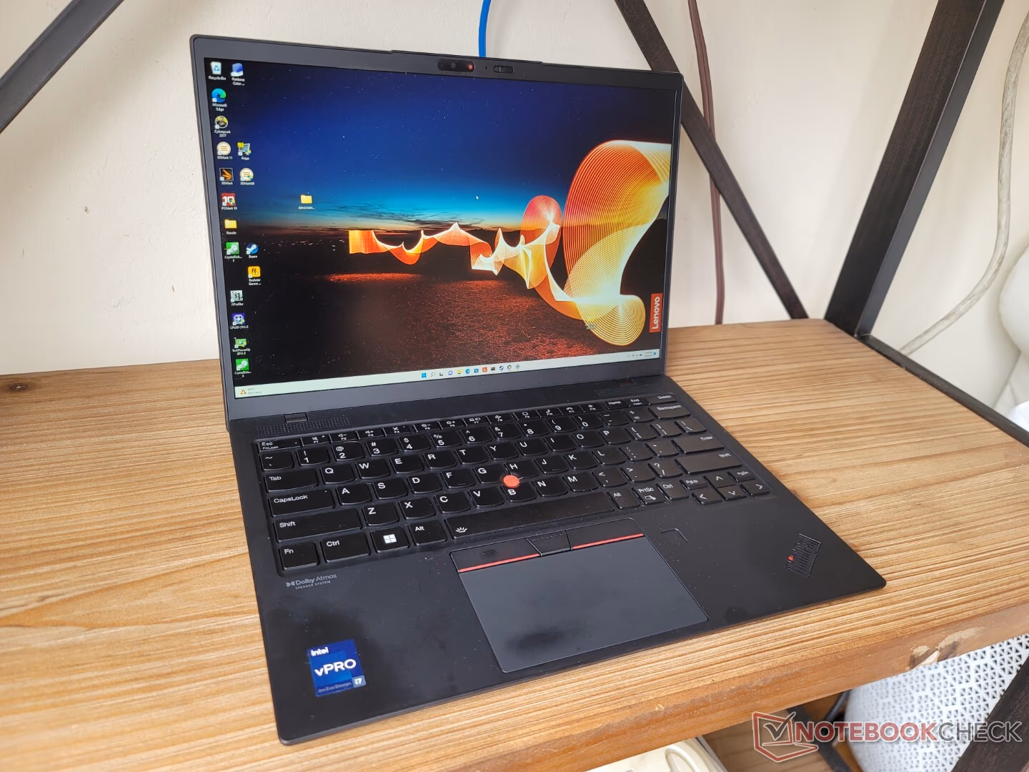 Lenovo ThinkPad X1 Nano Gen 3 — ảnh chi tiết 01 Lenovo ThinkPad X1 Nano Gen 3 — ảnh chi tiết 01