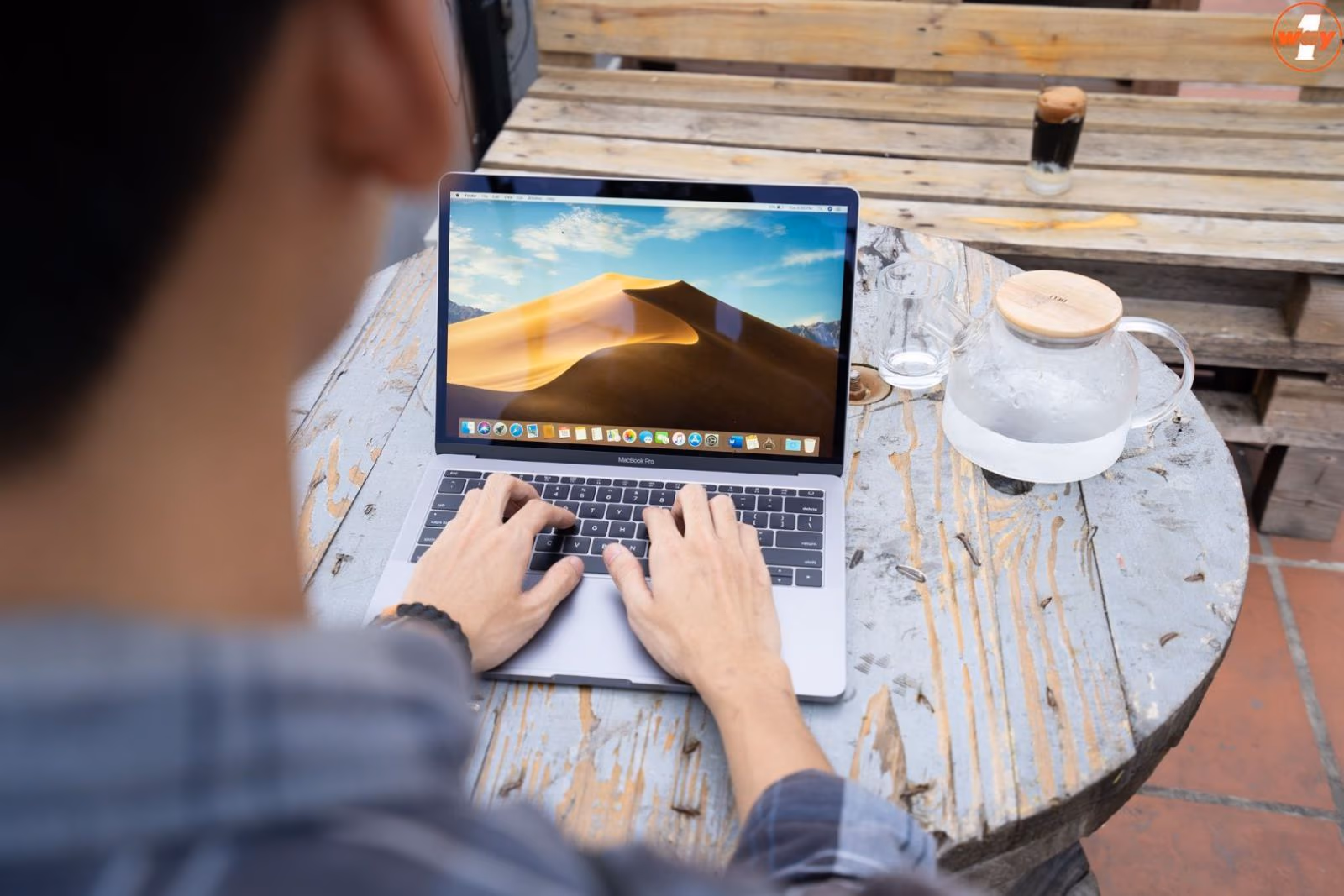 MacBook Pro 13 2017 — ảnh chi tiết 03 MacBook Pro 13 2017 — ảnh chi tiết 03