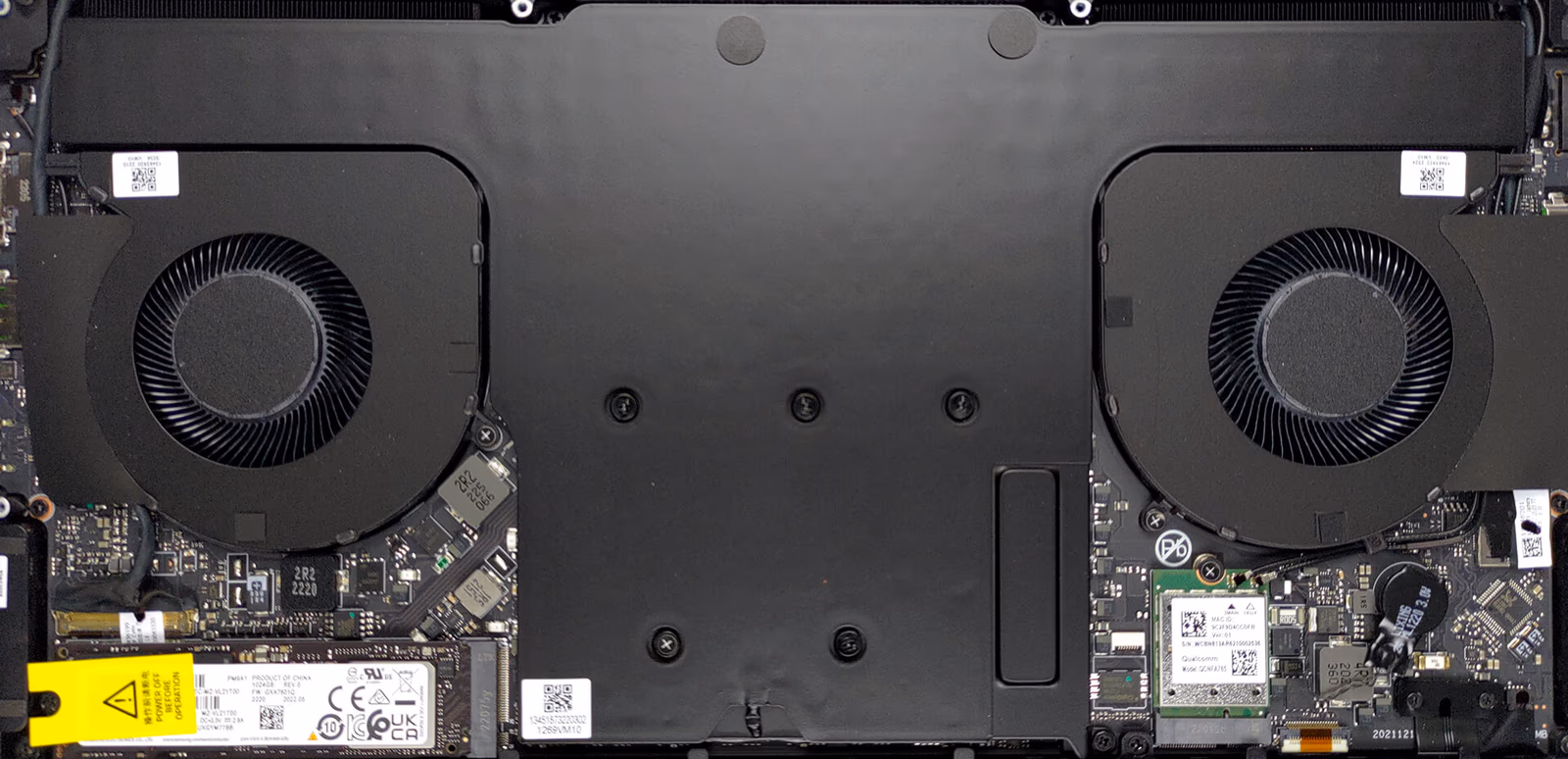 Razer Blade 14 — ảnh chi tiết 01 Razer Blade 14 — ảnh chi tiết 01